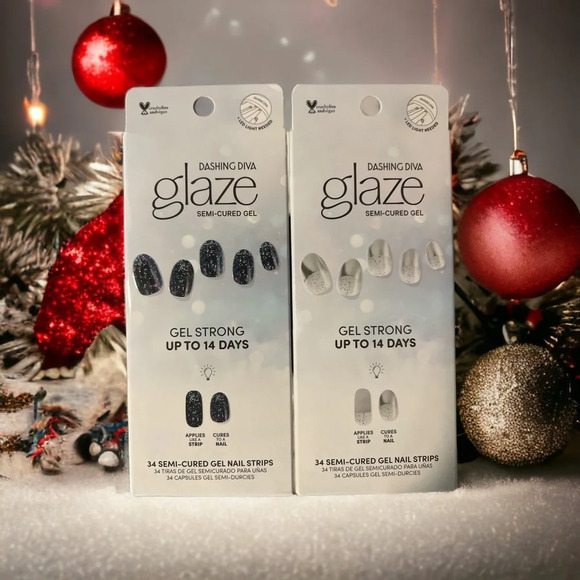 2 Dashing Diva Glaze Holiday Christmas Nail Strips- Silver Bells Yuletide Magic - Picture 1 of 11